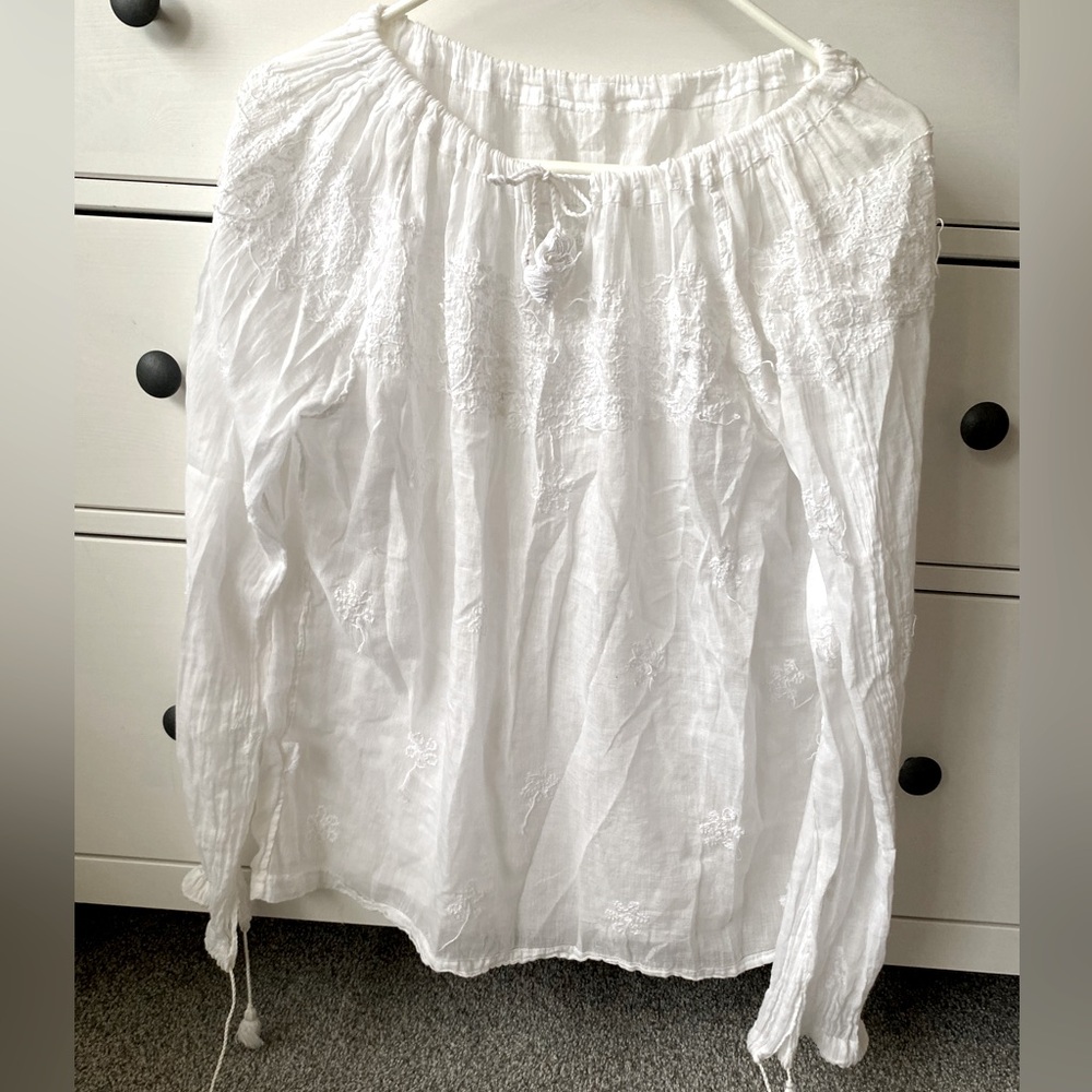 White Embroidered Peasant Blouse 100% cotton (L)